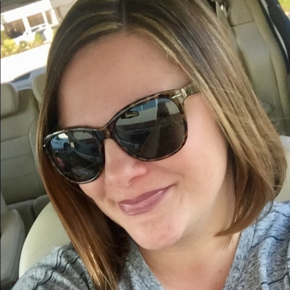 Meet your Posher, Amy